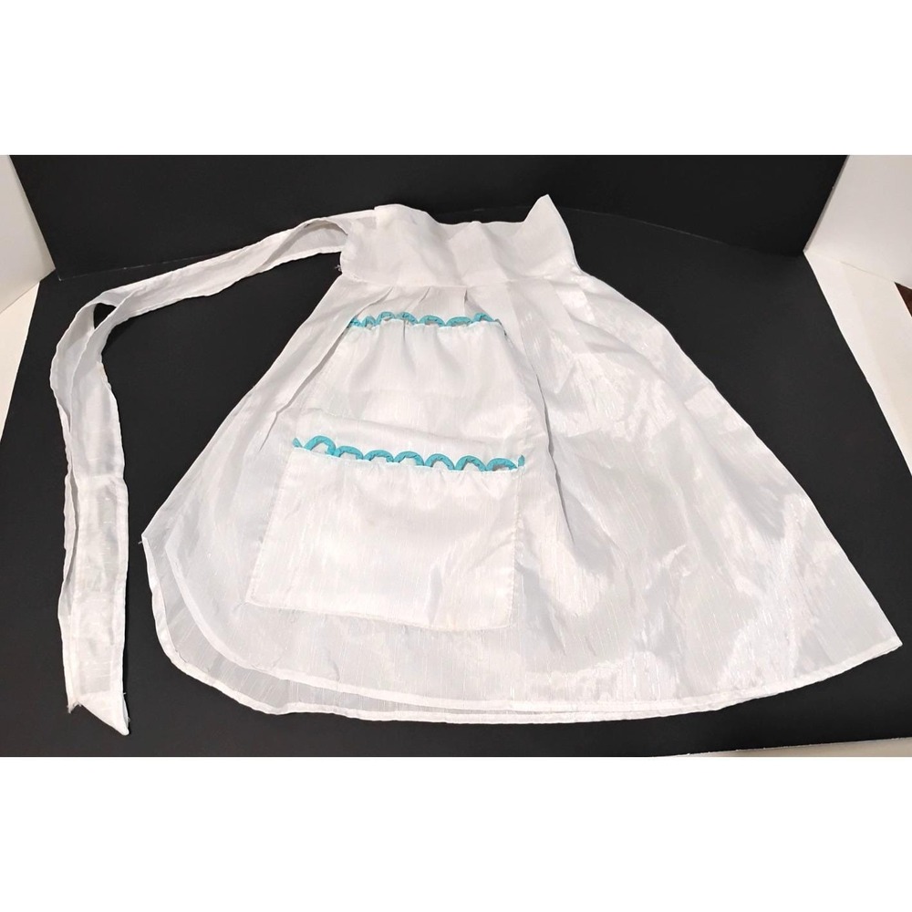 Vintage Women's Half Apron White Organza w 2 Pockets 50s 60s MCM Fancy